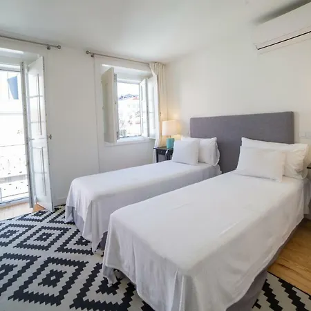 Апартаменты Flh Principe Real With View Лиссабон
